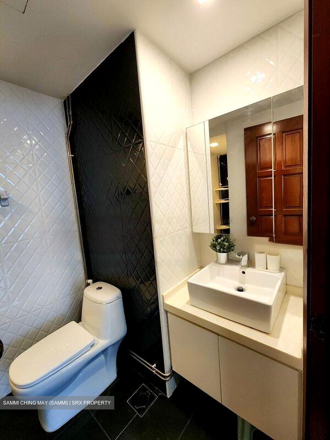 Simsville (D14), Condominium #487174791